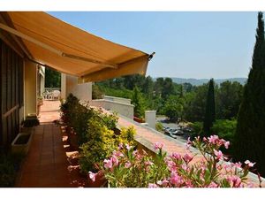 Villa sur les Toits à la Torse