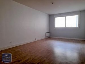 Appartement à louer 2 pièces 54 m² - Reims (51) - 685€