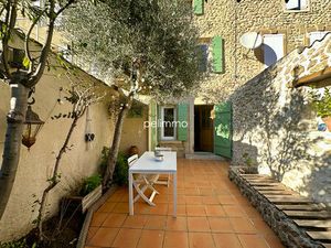 LAMANON - MAISON DE VILLAGE MEUBLEE T2 + COUR + CAVE - 48.57 m2