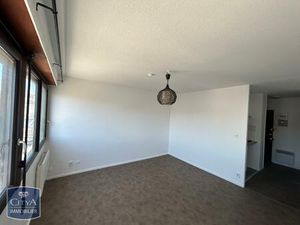 Location Appartement 1 pièce 27m² BORDEAUX 33000