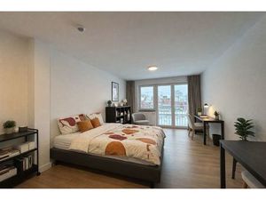 Uiterst ruime studentenkamer privatief sanitair