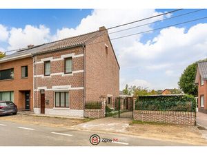 Huis te koop in Genk met 4 slaapkamers