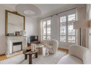 Appartement à vendre 3 Pièces 84 m2 Paris 6 Notre-Dame-des-Champs - 1 550 000 €