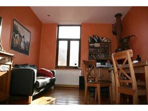 Rijwoning met terras