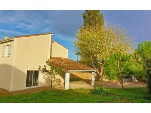 Vente Maison à La Couronne (16400) : à vendre / 123m² La Couronne