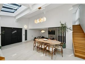 Location Local Professionnel 128m²