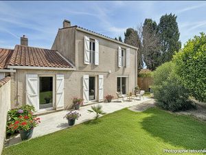 A vendre maison de 100 m² avec 4 chambres  garage et jardin à Lattes