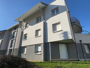 LOCATION STUDIO BEAULIEU avec balcon et parking