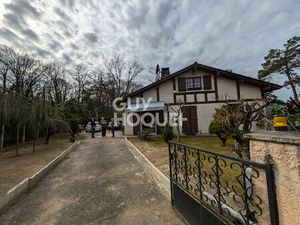 Maison Saint Pierre Du Mont 5 pièce(s) 125 m2