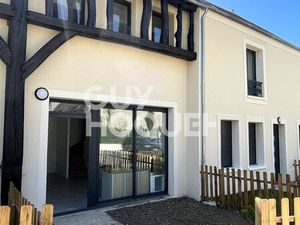 Location d'une maison 3 pièces à COUBERT