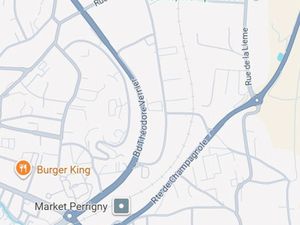 Local professionnel à vendre LONS LE SAUNIER 150m2 119 000€