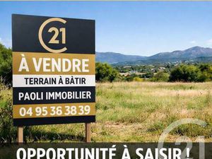 Terrain constructible à vendre