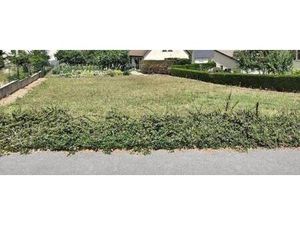 Terrain constructible viabilisé à vendre