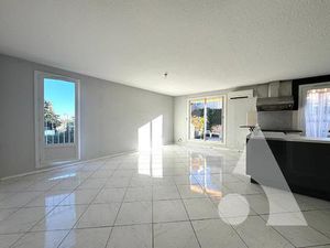 Appartement T5 terrasse en Duplex  4 chambres  belle terrasse de 25m² actuellement loué.