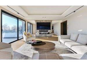 SAINT CYR AU MONT D OR // VILLA AVEC VUE EXCEPTIONNELLE AU