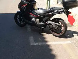 honda - integra 750s