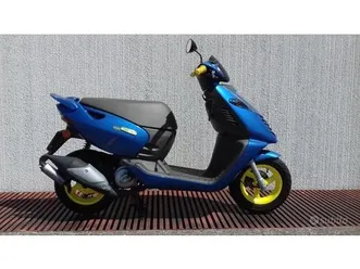 aprilia-sonic-50-gp-limited-edition-2000-km