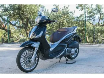 beverly-300-2011-god-2011-god