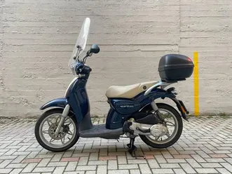 vendo-aprilia-scarabeo-50-4t-4v-2009