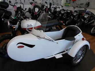 new-2021-royal-enfield-650-interceptor-and-sidecar