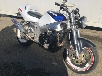 suzuki-gsxr-750-srad-1999