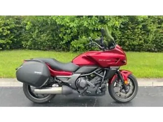 2018-honda-ctx700-abs-dct