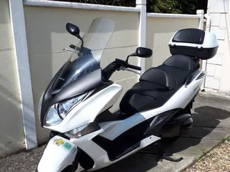 scooter-honda-sw-t-400-blanc-abs-2010