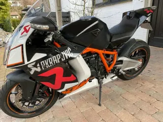 ktm-ktm-rc8r-akrapovic-edition-053
