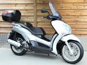 yamaha-x-city-250-scooter-2008-silver-just-9k-miles-fsh-2-keys-3-owners-long-mot