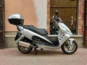 vendo-malaguti-f12-phantom-max-250-usata-a-cavour-codice-8366686