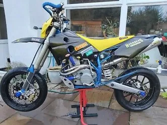 husaberg-501-supermoto-breaking-all-parts-available