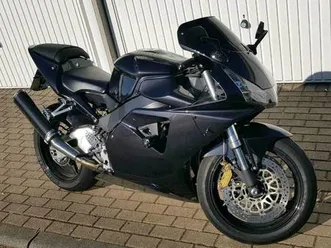 honda-fireblade-cbr-954-rr-sc50