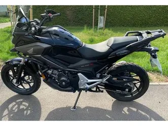honda-nc750x-dct-abs-tc-inkl-navi-tomtom-rider-550-u-zubehor