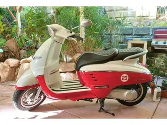 scooter-peugeot-django-150