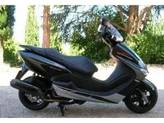 yamaha-majesty-180-sp-limited-edition