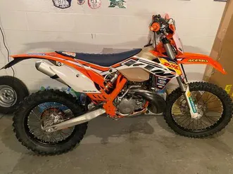 vendo-ktm-exc-300-e-2016-usata-a-torino-codice-8383830