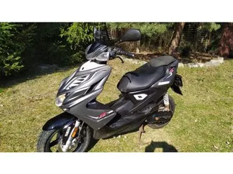 yamaha-aerox-50-2014-rok