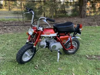 z50-honda-mini-trail-bike-registered-candy-red-z50jz-z50m-z50a-z50j1