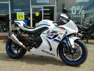 suzuki-gsxr1000r-2019-top-model