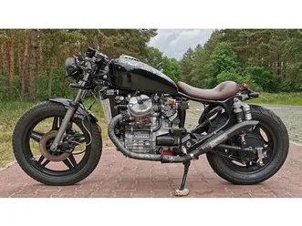 honda-cx-500-custom-cafe-racer-bezrzecze