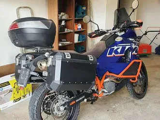 ktm-990-adventure-dakar-enduro