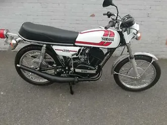yamaha-rd250