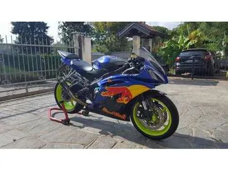 yamaha-r6-pronto-pista-o-stardale