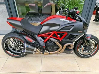ducati-diavel-red-carbon-performance-termignoni