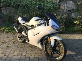 yamaha-tzr-50-r1
