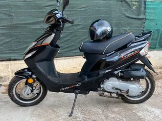 scooter-razzo-strike-50cc