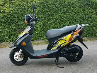 honda-sxr-50-cross-sport-roller-50km-h