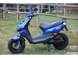 scooter-peugeot-trekker