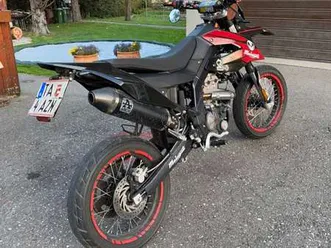 malaguti-xsm-125-supermoto