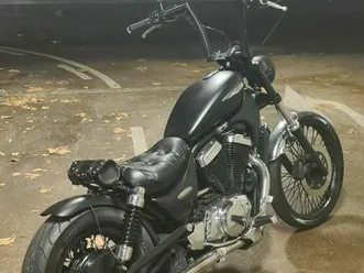 suzuki-intruder-600-bobber-custombike